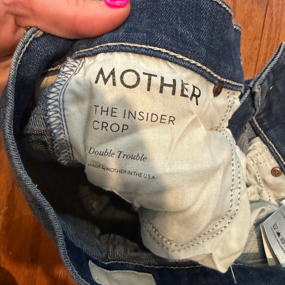 MOTHER The Insider Crop Jeans - Picture 5 of 8
